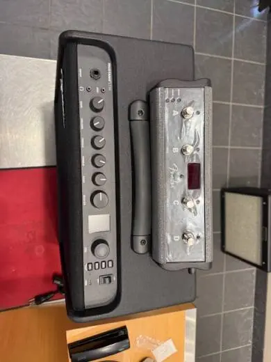 Fender - 231-1200-000 2